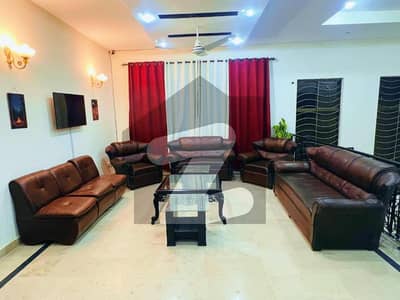 Luxury Fully Furnished House for Rent 1 Kanal