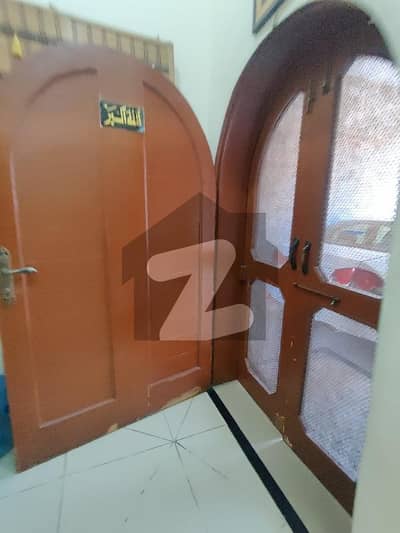 فارمانئیٹس ہاؤسنگ سکیم لاہور میں 3 کمروں کا 5 مرلہ بالائی پورشن 45.0 ہزار میں کرایہ پر دستیاب ہے۔