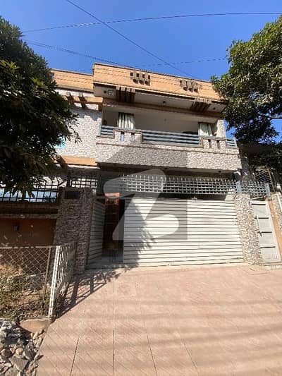 2.5 Story House For Rent Next To Main Boulevard