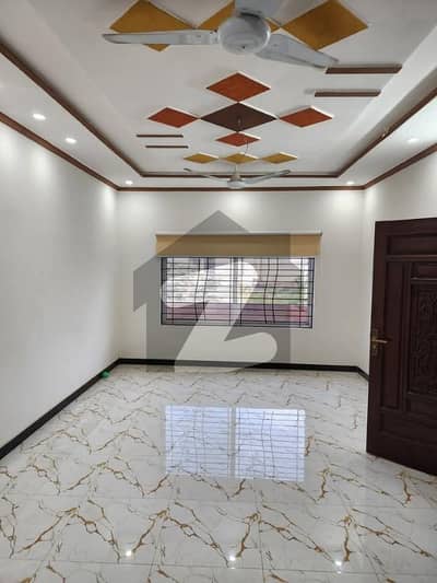 BEAUTIFUL 3 BED UPPER PORTION WITH Water Bore , Good Location House Near Islamabad Expressway And Markaz