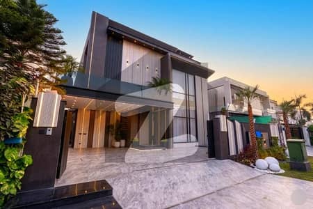 100% ORIGINAL ADD Full Basement 1 Kanal Top Quality Build Luxurious Beautiful Modern Design Villa With Basement For Sale In DHA Lahore Phase 6 Prime Location