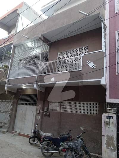 بفر زون سیکٹر 15-A / 3 بفر زون,نارتھ کراچی,کراچی میں 6 کمروں کا 5 مرلہ مکان 2.0 کروڑ میں برائے فروخت۔