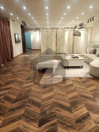 8 Marla Plaza Available For Sale In DHA Ph 3 Y Block Rental Income Per Months 1350000 Thousands Near By Park And McDonald