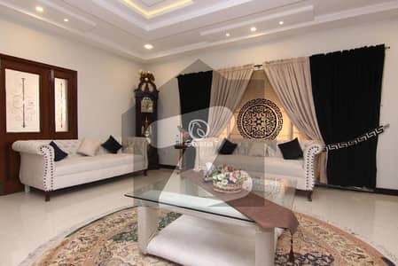 گارڈن وِلاز بحریہ ٹاؤن فیز 7,بحریہ ٹاؤن راولپنڈی,راولپنڈی میں 6 کمروں کا 2 کنال مکان 6.0 لاکھ میں کرایہ پر دستیاب ہے۔