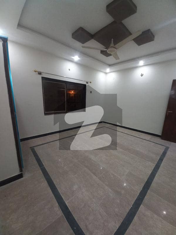 شلے ویلی راولپنڈی میں 4 کمروں کا 7 مرلہ بالائی پورشن 55.0 ہزار میں کرایہ پر دستیاب ہے۔ شلے ویلی راولپنڈی میں 4 کمروں کا 7 مرلہ بالائی پورشن 55.0 ہزار میں کرایہ پر دستیاب ہے۔