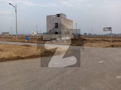 At Corner Location Easy Access To 120 Feet Wide Road 5 Marla Plot For Sale