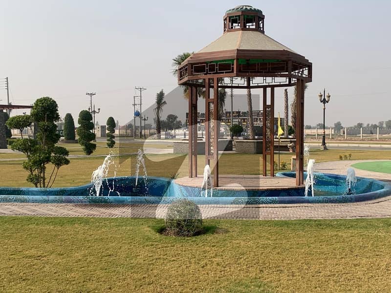 سمندری روڈ فیصل آباد میں 5 مرلہ رہائشی پلاٹ 25.0 لاکھ میں برائے فروخت۔ سمندری روڈ فیصل آباد میں 5 مرلہ رہائشی پلاٹ 25.0 لاکھ میں برائے فروخت۔