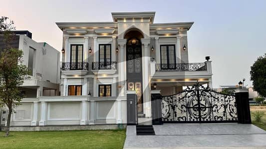 10 MARLA SPANISH LUXREY BUNGALOW FOR SALE DHA PHASE 7 Y BLOCK