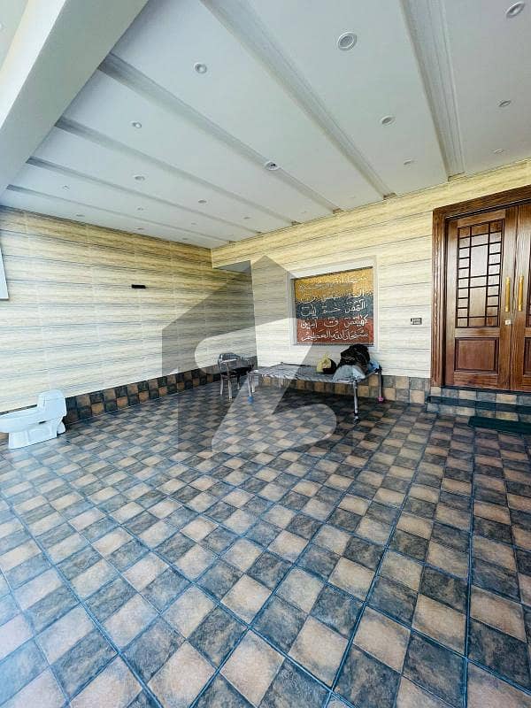 ایل ڈی اے ایوینیو لاہور میں 6 کمروں کا 10 مرلہ مکان 4.4 کروڑ میں برائے فروخت۔ ایل ڈی اے ایوینیو لاہور میں 6 کمروں کا 10 مرلہ مکان 4.4 کروڑ میں برائے فروخت۔