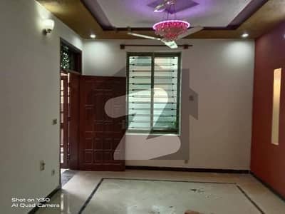 6 Maral ground portion available for rent