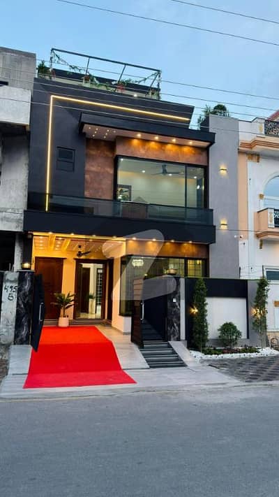 سینٹرل پارک ہاؤسنگ سکیم لاہور میں 4 کمروں کا 5 مرلہ مکان 2.35 کروڑ میں برائے فروخت۔ سینٹرل پارک ہاؤسنگ سکیم لاہور میں 4 کمروں کا 5 مرلہ مکان 2.35 کروڑ میں برائے فروخت۔