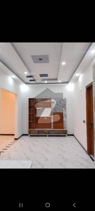 اینڈلیب کوآپریٹو ہاؤسنگ سوسائٹی سکیم 33,کراچی میں 4 کمروں کا 5 مرلہ مکان 2.7 کروڑ میں برائے فروخت۔