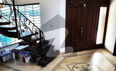 1 Kanal Modern Used House For Rent In DHA Phase 5 Lahore.