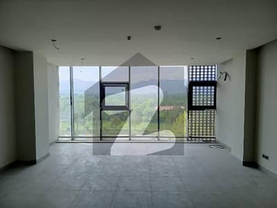 650 Sqft Office Available On Rent Located In Brand New Building Located Main Jinnah Avenue New Blue Area