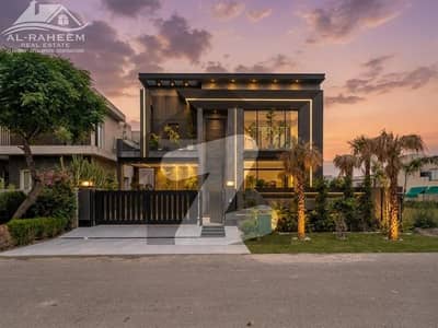 100% ORIGINAL ADD 23 MARLA BRAND NEW ULTRA MODERN BUNGALOW FOR SALE IN PHASE 6 NEAR TO DOLEMON MALL.