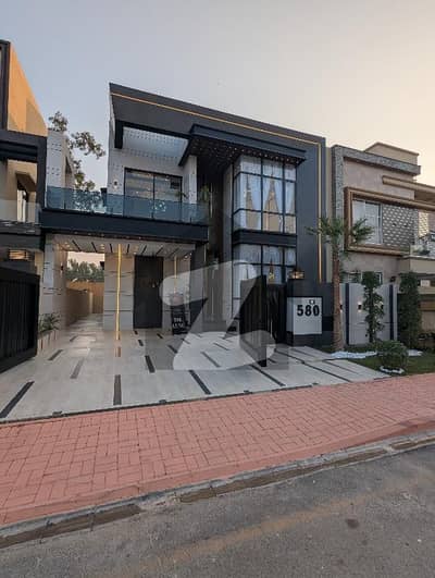 Ideal House In Lahore Available For Rs. 47000000 Ideal House In Lahore Available For Rs. 47000000