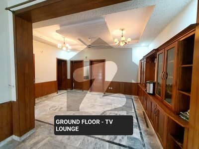 شمس کالونی ایچ ۔ 13,اسلام آباد میں 4 کمروں کا 6 مرلہ مکان 2.65 کروڑ میں برائے فروخت۔