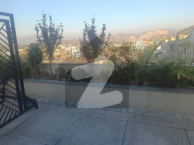 پارک انکلیو 1 پارک انکلیو,اسلام آباد میں 1 کنال رہائشی پلاٹ 5.25 کروڑ میں برائے فروخت۔