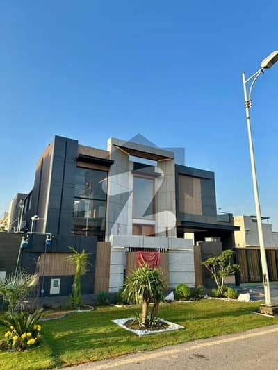 3 Bedroom Upper Portion Available For Rent