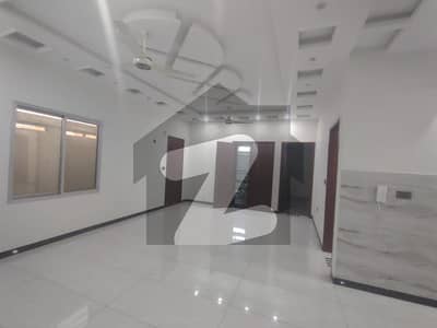 سومرا سوسائٹی سکیم 33,کراچی میں 3 کمروں کا 16 مرلہ زیریں پورشن 80.0 ہزار میں کرایہ پر دستیاب ہے۔