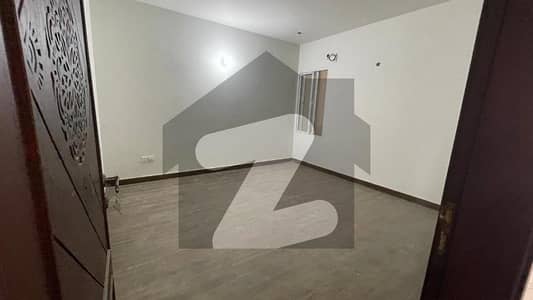 پی ای سی ایچ ایس جمشید ٹاؤن,کراچی میں 3 کمروں کا 7 مرلہ بالائی پورشن 2.75 کروڑ میں برائے فروخت۔