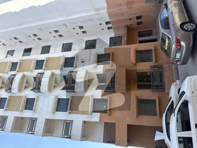 آئی ۔ 16/3 آئی ۔ 16,اسلام آباد میں 3 کمروں کا 7 مرلہ فلیٹ 1.1 کروڑ میں برائے فروخت۔