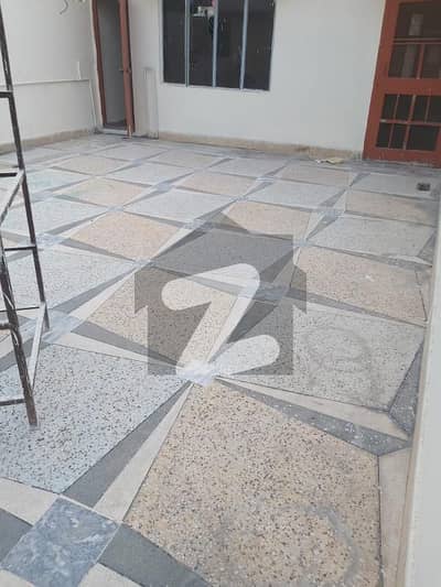 علامہ اقبال ٹاؤن ۔ کریم بلاک علامہ اقبال ٹاؤن,لاہور میں 10 مرلہ رہائشی پلاٹ 3.5 کروڑ میں برائے فروخت۔