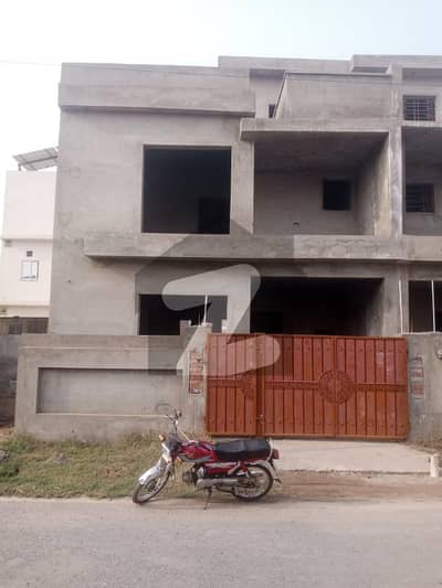 پارک ویو سٹی لاہور میں 4 کمروں کا 5 مرلہ مکان 1.25 کروڑ میں برائے فروخت۔