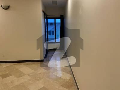 ڈی ۔ 12 اسلام آباد میں 3 کمروں کا 10 مرلہ بالائی پورشن 1.25 لاکھ میں کرایہ پر دستیاب ہے۔