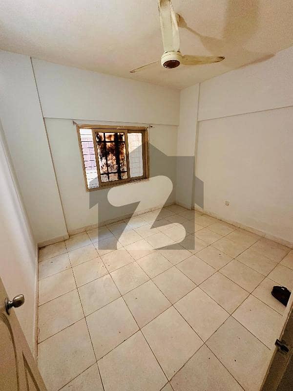 ڈی ایچ اے فیز 6 ڈی ایچ اے ڈیفینس,کراچی میں 1 کمرے کا 1 مرلہ کمرہ 26.0 ہزار میں کرایہ پر دستیاب ہے۔ ڈی ایچ اے فیز 6 ڈی ایچ اے ڈیفینس,کراچی میں 1 کمرے کا 1 مرلہ کمرہ 26.0 ہزار میں کرایہ پر دستیاب ہے۔