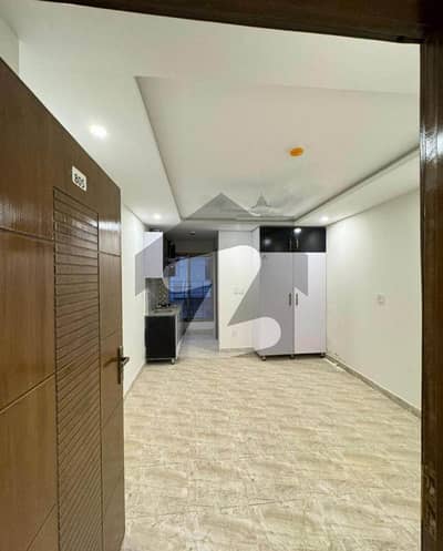 STUDIO LUXURY UNFURNISHED APARTMENT AVAILABLE FOR RENT AT GULBERG GREEN ISLAMABAD