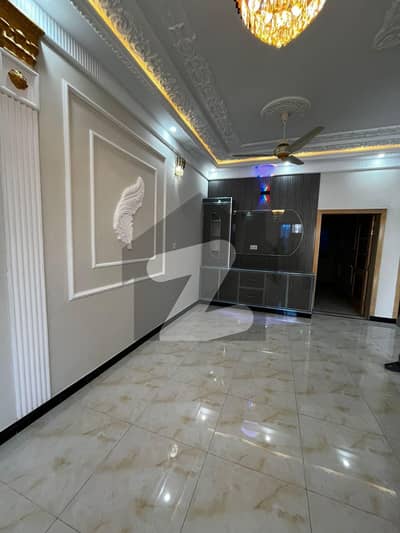 غوری ٹاؤن فیز 4 سی 2 غوری ٹاؤن,اسلام آباد میں 2 کمروں کا 5 مرلہ زیریں پورشن 33.0 ہزار میں کرایہ پر دستیاب ہے۔