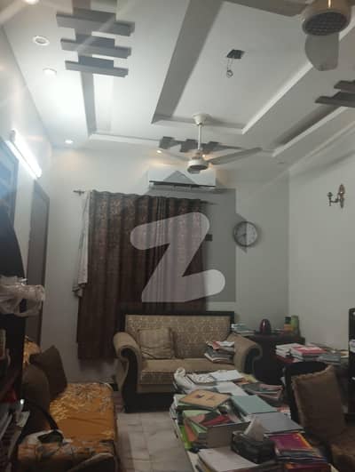 نارتھ ناظم آباد ۔ بلاک ایچ نارتھ ناظم آباد,کراچی میں 3 کمروں کا 10 مرلہ بالائی پورشن 2.7 کروڑ میں برائے فروخت۔