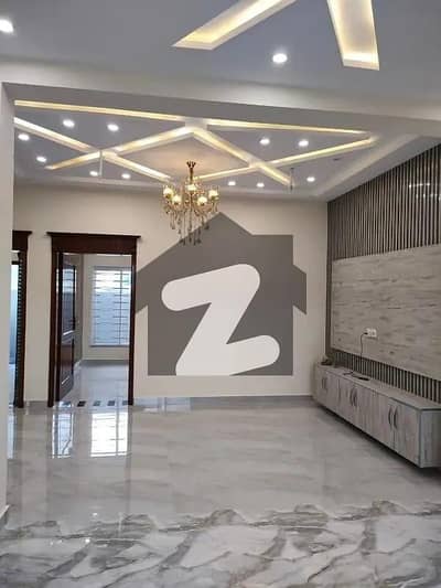 بحریہ ٹاؤن سیکٹرڈی بحریہ ٹاؤن,لاہور میں 3 کمروں کا 5 مرلہ مکان 75.0 ہزار میں کرایہ پر دستیاب ہے۔