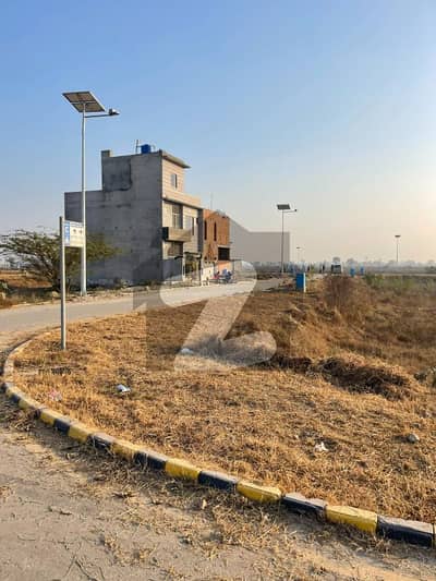 ایل ڈی اے سٹی فیز 1 - بلاک اے 1 ایل ڈی اے سٹی فیز 1 - جناح سیکٹر,ایل ڈی اے سٹی فیز 1,ایل ڈی اے سٹی,ایل ڈی اے روڈ,لاہور میں 1 کنال رہائشی پلاٹ 1.9 کروڑ میں برائے فروخت۔