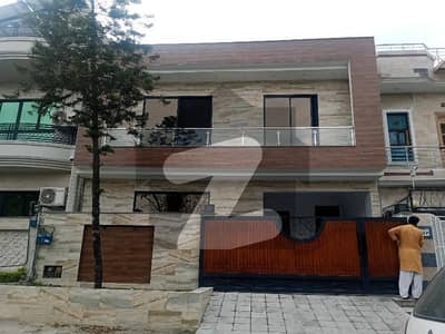 Director Inventory  *G-10/1* Beautiful house for sale Size 30x60 Full renovated Corner, Park face Solar installed 15 KVA Water, gas, electric  4 beds with attach bathroom, 2 DD, 3 gates Excellent location   Demand : 7 CORER