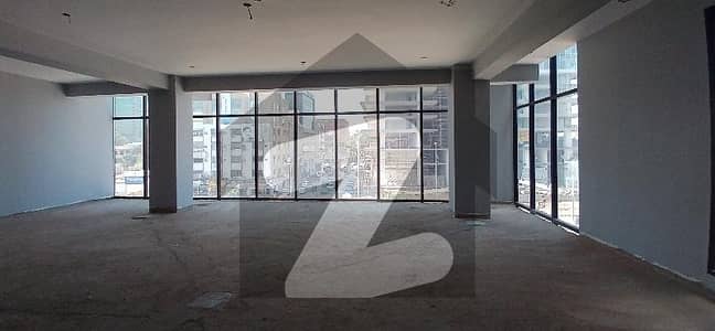 شاہراہِ فیصل کراچی میں 1 کنال دفتر 12.09 لاکھ میں کرایہ پر دستیاب ہے۔