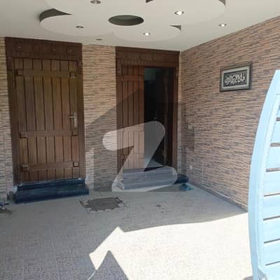 بحریہ ٹاؤن فیز 8 بحریہ ٹاؤن راولپنڈی,راولپنڈی میں 3 کمروں کا 5 مرلہ مکان 1.3 لاکھ میں کرایہ پر دستیاب ہے۔