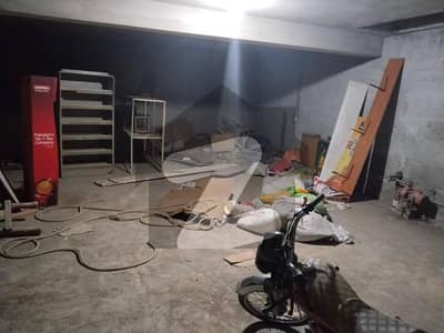 13 Marla commercial building