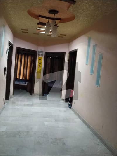 سبزہ زار کالونی ملتان میں 13 مرلہ عمارت 10.0 کروڑ میں برائے فروخت۔