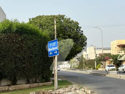 Chance Deal 1000 yards residential plot 90 front is available for sale