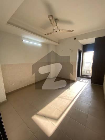 Ground Portion For Rent Man Double Road G10