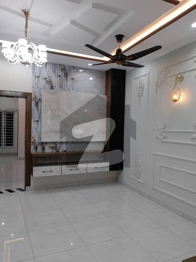 6 Marla Brand New House