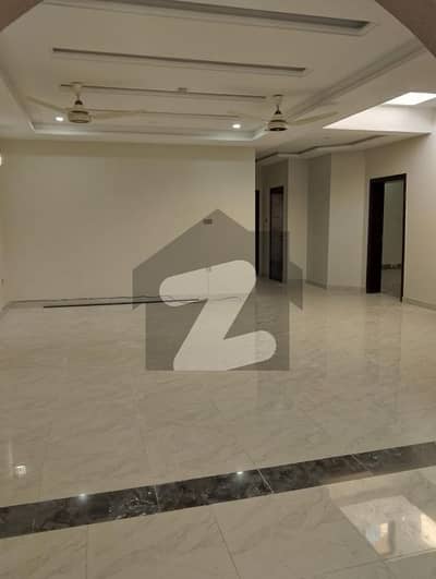 جی ۔ 13 اسلام آباد میں 3 کمروں کا 14 مرلہ بالائی پورشن 1.25 لاکھ میں کرایہ پر دستیاب ہے۔