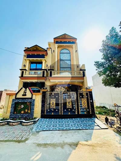 الرحمان گارڈن فیز 2 الرحمان گارڈن,لاہور میں 5 کمروں کا 5 مرلہ مکان 2.3 کروڑ میں برائے فروخت۔