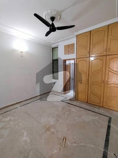 جی ۔ 9/4 جی ۔ 9,اسلام آباد میں 1 کمرے کا 20 کنال کمرہ 50.0 ہزار میں کرایہ پر دستیاب ہے۔