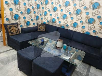 شیراز ٹاؤن لاہور میں 3 کمروں کا 3 مرلہ مکان 90.0 لاکھ میں برائے فروخت۔