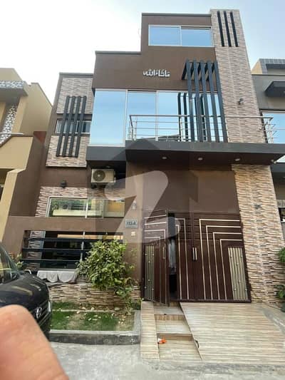 الکبیر فیز 2 - بلاک اے الکبیر ٹاؤن - فیز 2,الکبیر ٹاؤن,رائیونڈ روڈ,لاہور میں 3 کمروں کا 3 مرلہ مکان 1.2 کروڑ میں برائے فروخت۔