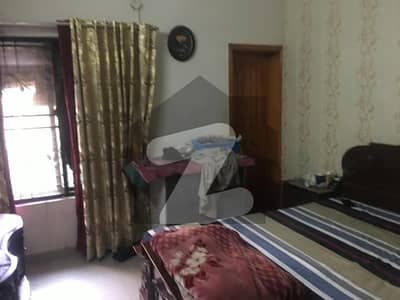 6 Marla Triple Storey House for Sale in Johar Town K Block, Lahore