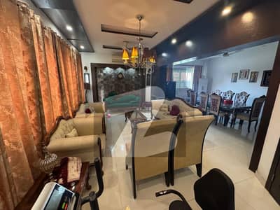 Kanal Beautiful House For Sale in Valencia